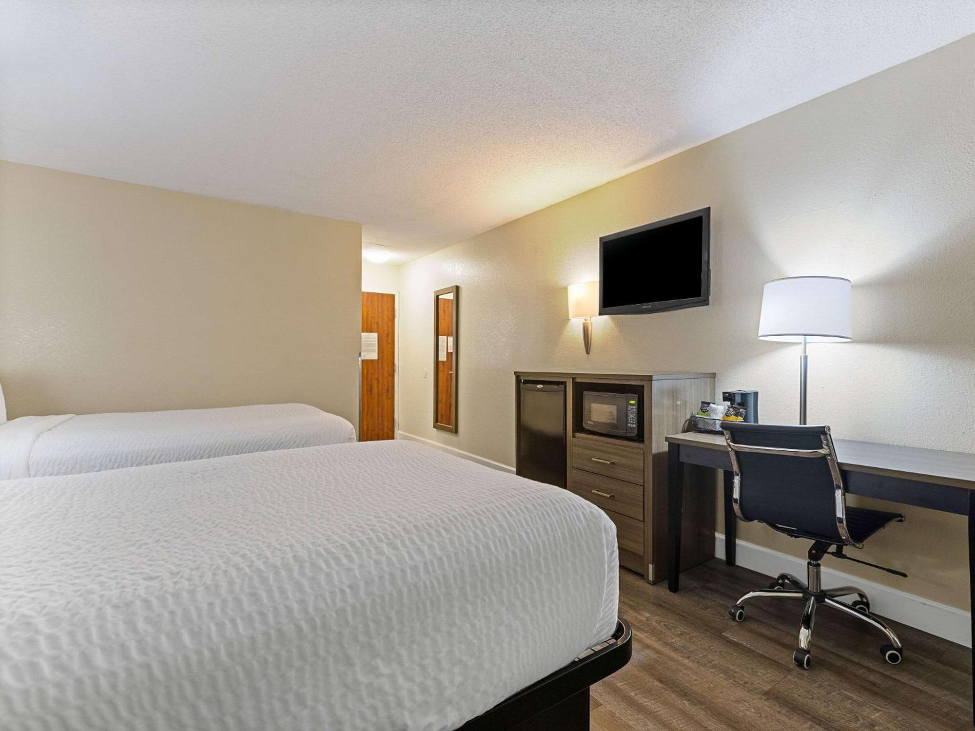 Clarion Pointe Savannah Gateway I-95 المظهر الخارجي الصورة
